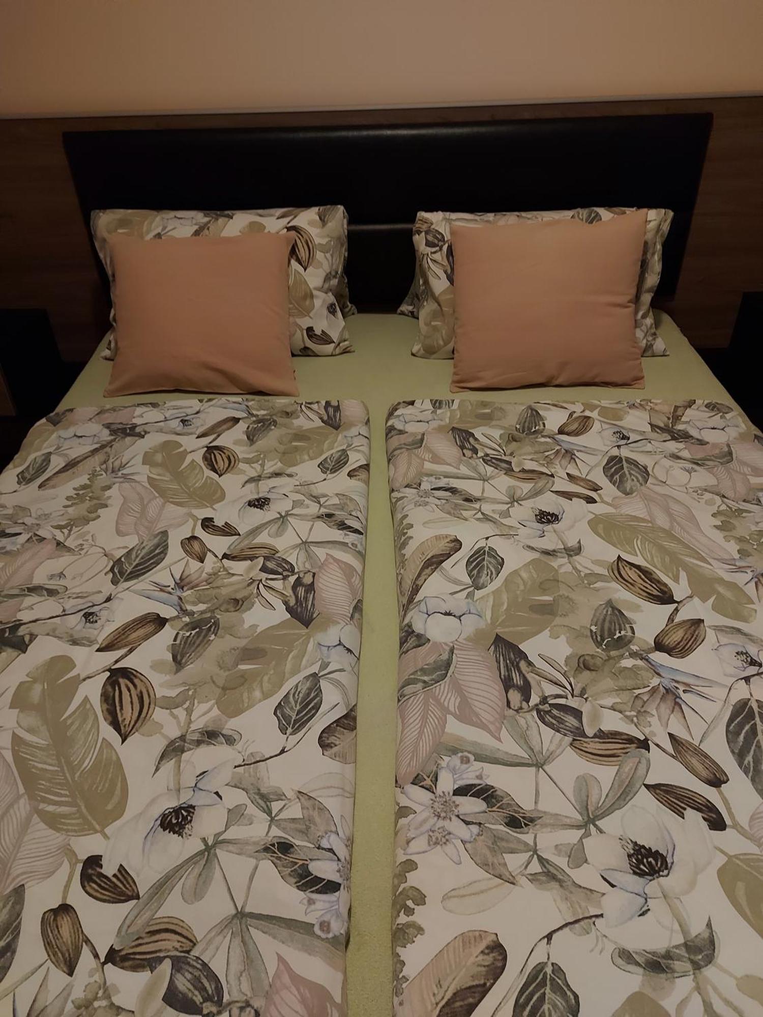 Kiscsillag Apartman Гаркань Екстер'єр фото
